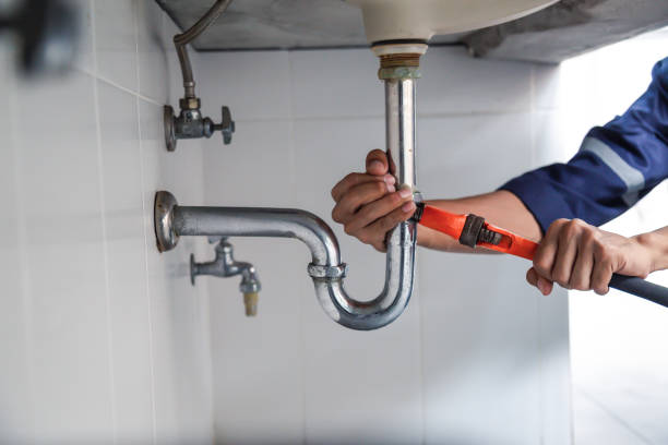 Best Emergency Plumber  in Liberty Triangle, FL